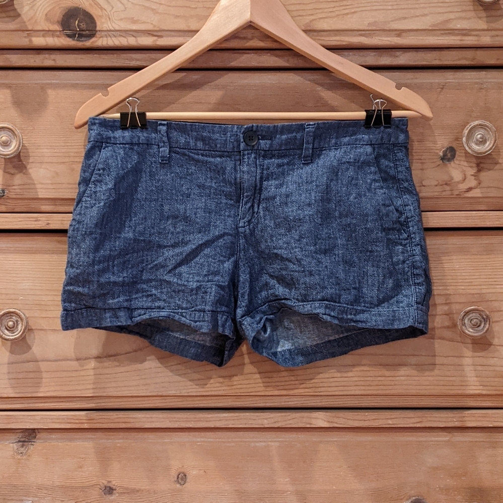 Old Navy Cotton and Linen Shorts Size 4